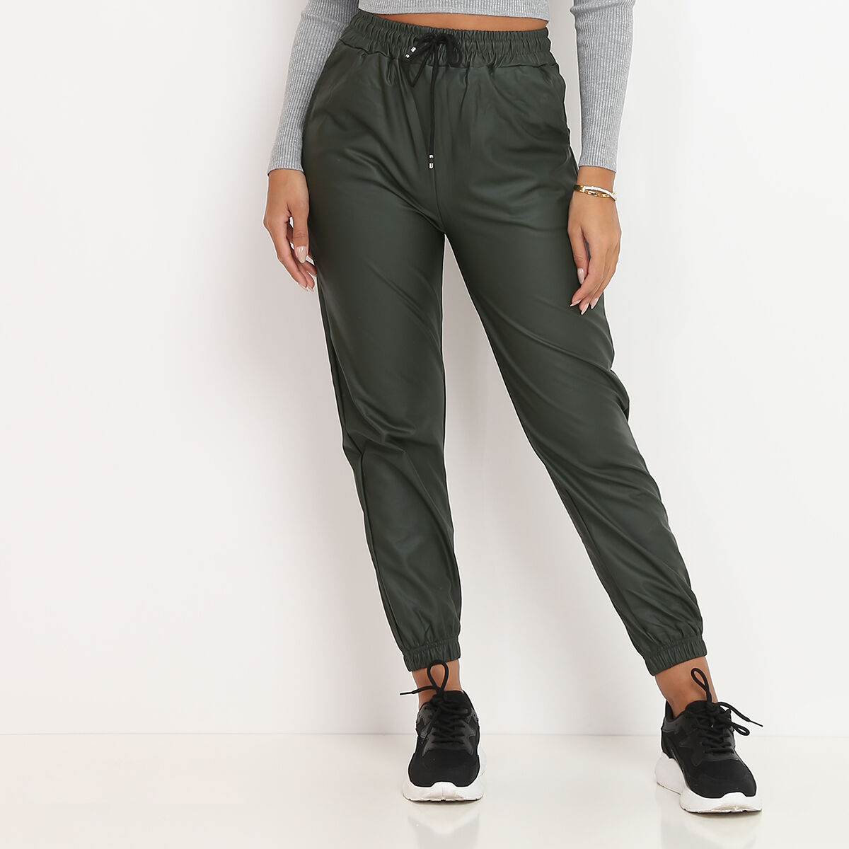 Pantalon style jogger femme sale