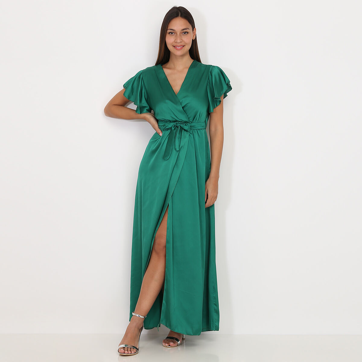 Robe verte cache coeur sale