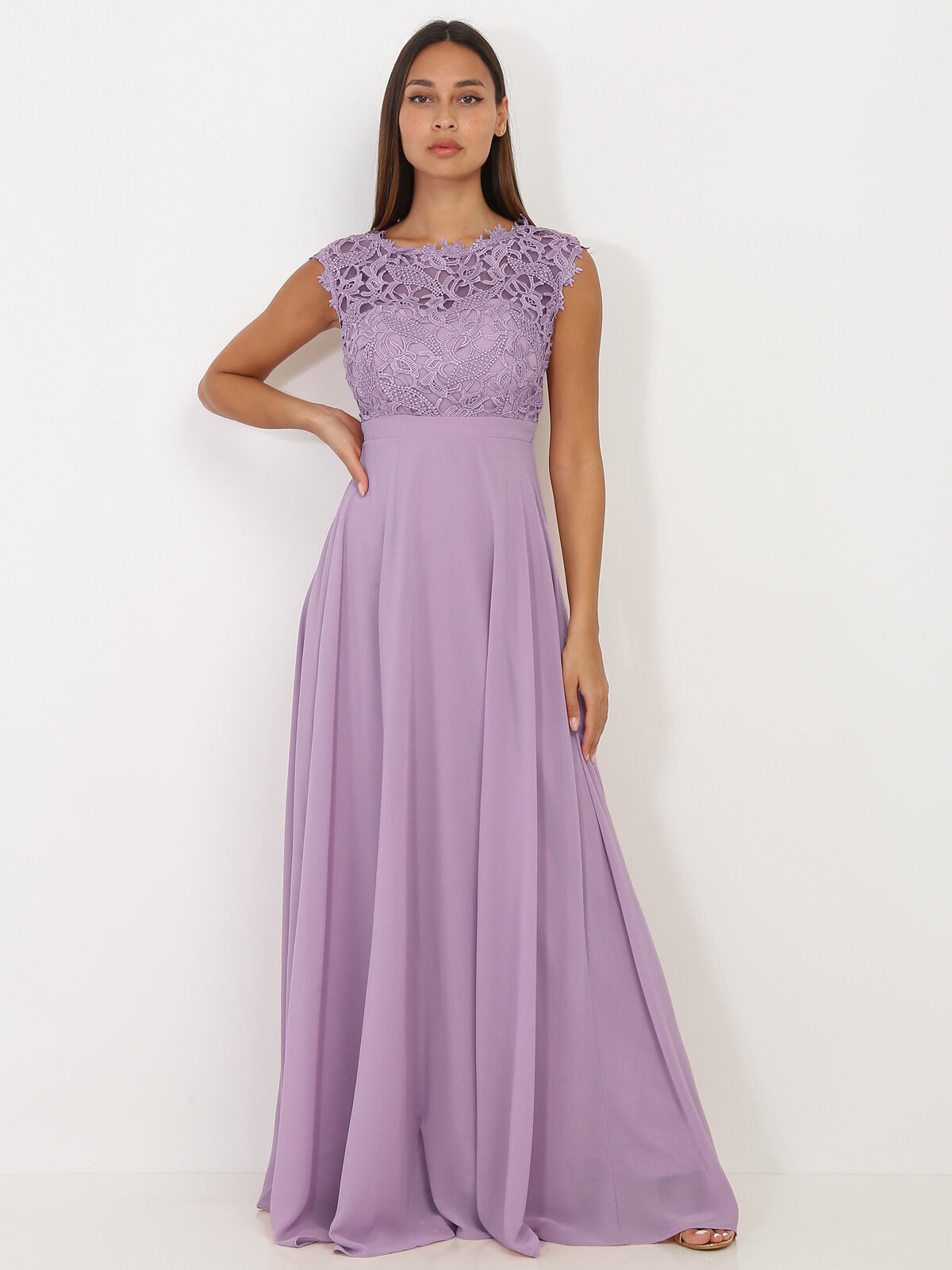 Robe longue a dentelle grandes tailles. La Modeuse La Modeuse