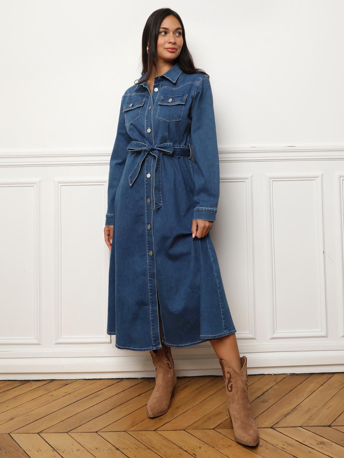 Denim shirt dress with tie La Modeuse La Modeuse