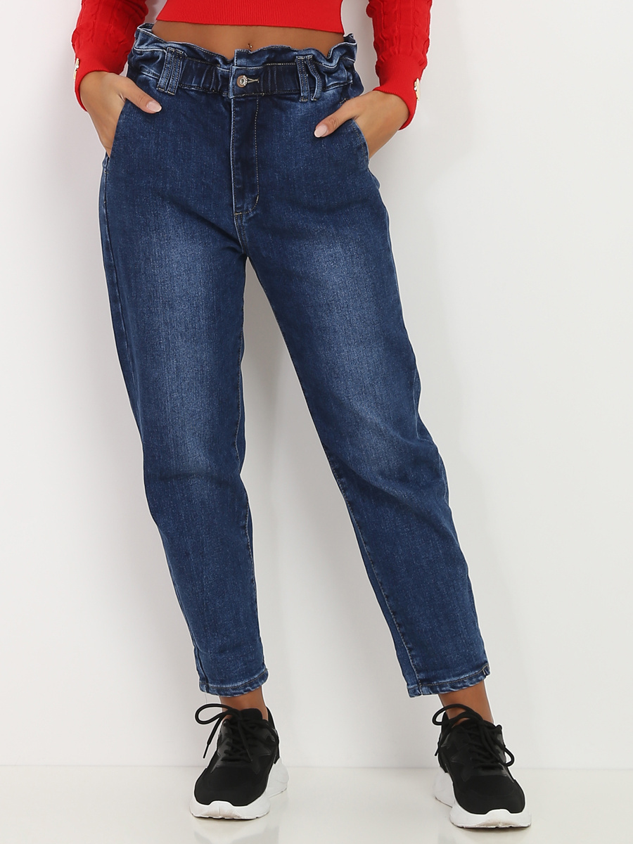 Jeans dritti con elastico in vita image number 0